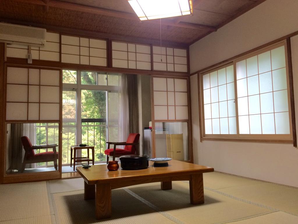 Hotel Osakaya Shimogo Buitenkant foto