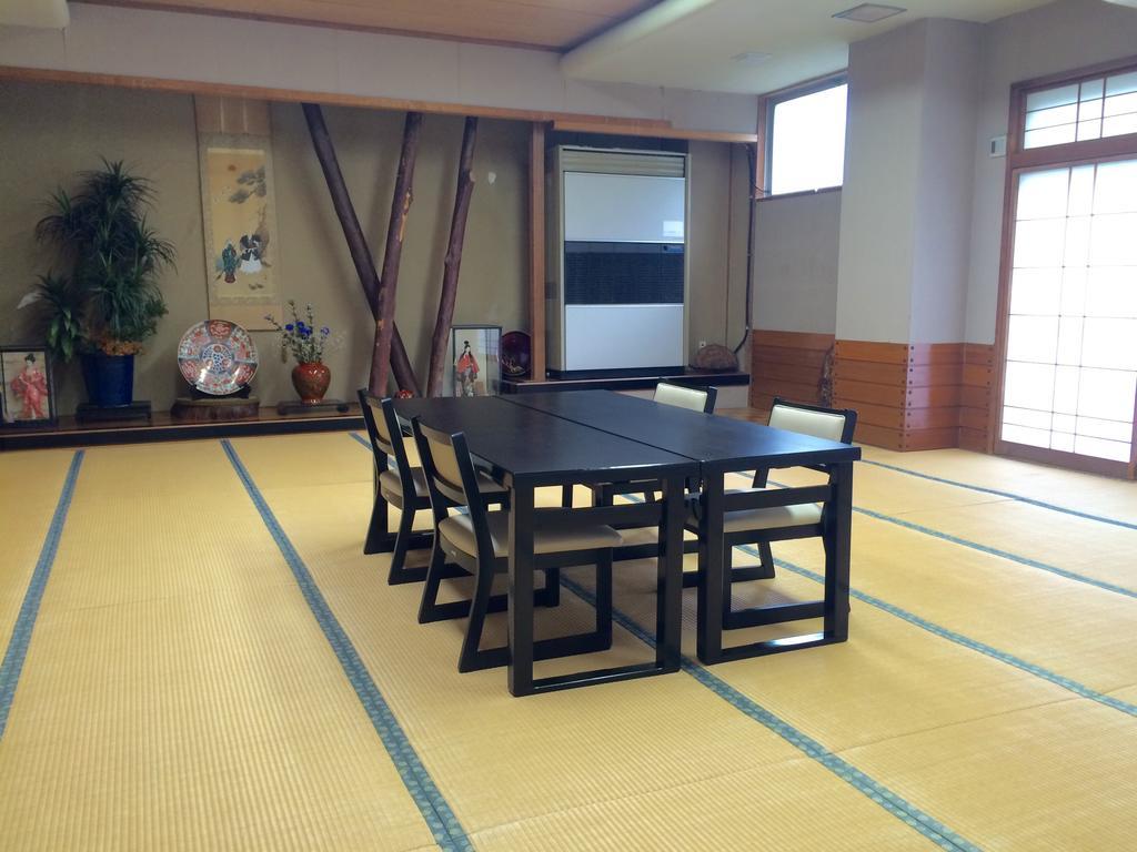 Hotel Osakaya Shimogo Buitenkant foto